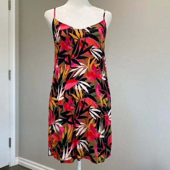 Billabong Dress Size Small. New Condition, Never Worn! - Picture 2 of 12